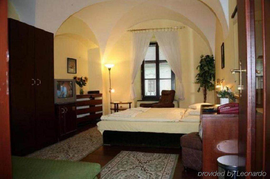 Garni -Hotel Barbakan 레보카 객실 사진